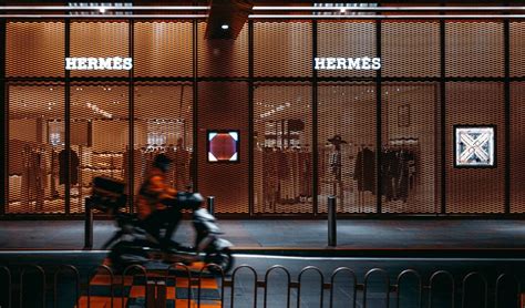 pull hermes|hermes bag repair shops.